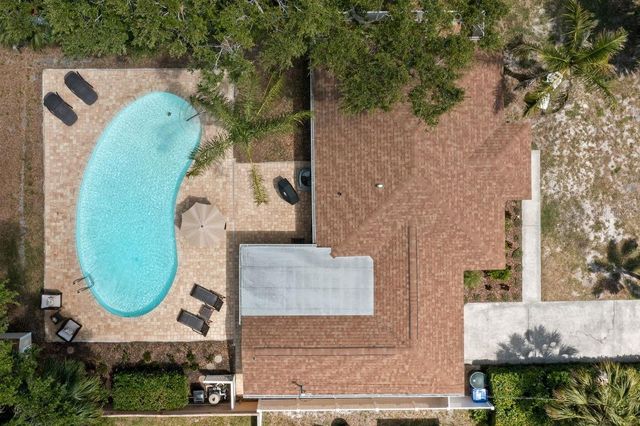 1658 DOUGLAS AVENUE, Dunedin, FL 34698