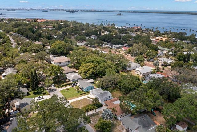 1658 DOUGLAS AVENUE, Dunedin, FL 34698