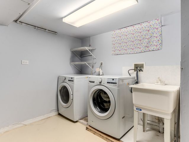 178 Brookhill Road, Libertyville, IL 60048