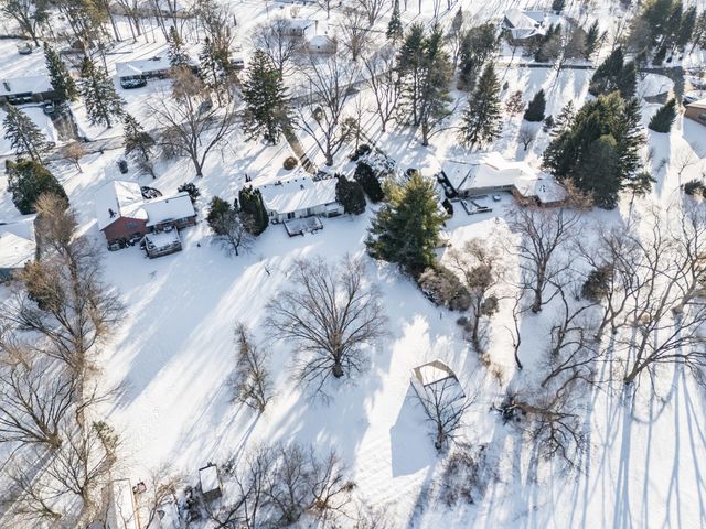 178 Brookhill Road, Libertyville, IL 60048