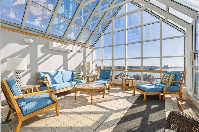 350 North St 200, Boston, MA 02113