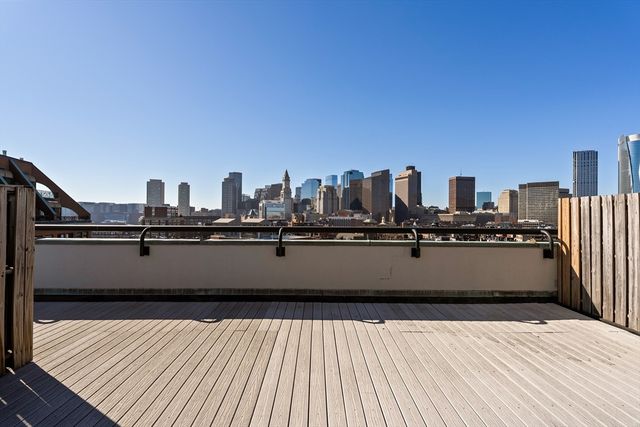 350 North St 200, Boston, MA 02113