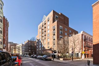 350 North St 200, Boston, MA 02113