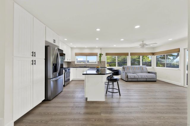 11353 Calenda Rd, San Diego, CA 92127
