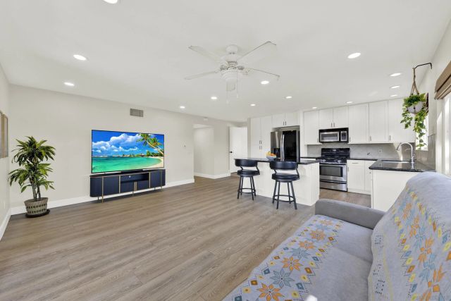 11353 Calenda Rd, San Diego, CA 92127