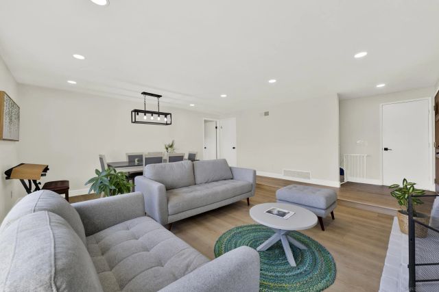 11353 Calenda Rd, San Diego, CA 92127