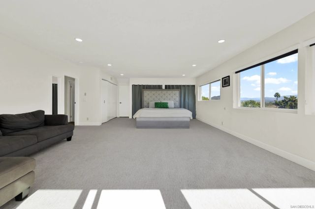 11353 Calenda Rd, San Diego, CA 92127
