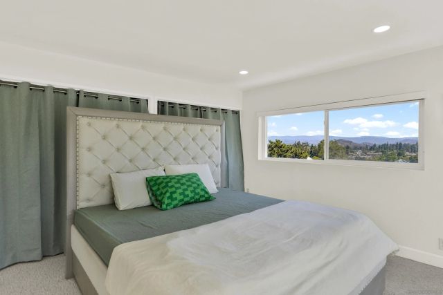 11353 Calenda Rd, San Diego, CA 92127