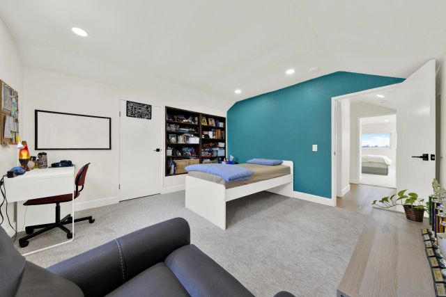 11353 Calenda Rd, San Diego, CA 92127