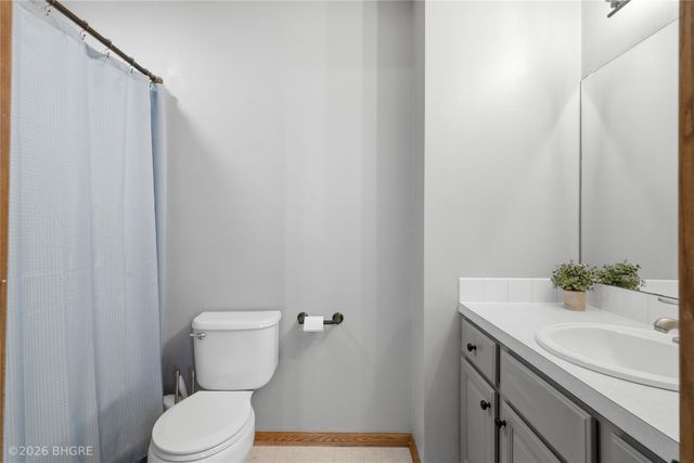 1215 N 7th Street, Indianola, IA 50125