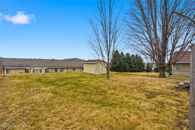 1215 N 7th Street, Indianola, IA 50125