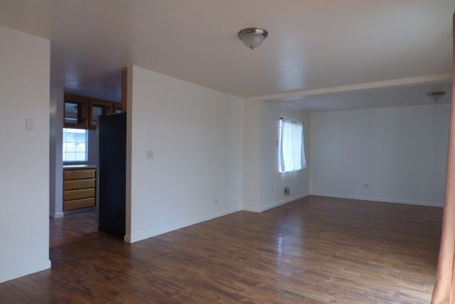 210 W Main Street, Rogue River, OR 97537