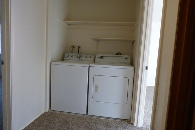 210 W Main Street, Rogue River, OR 97537