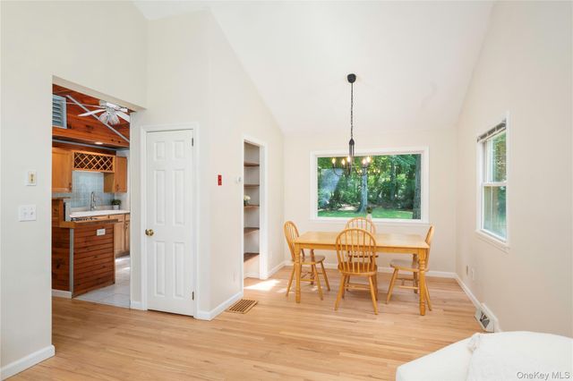 6 Hemlock Trail Court, Carmel, NY 10512