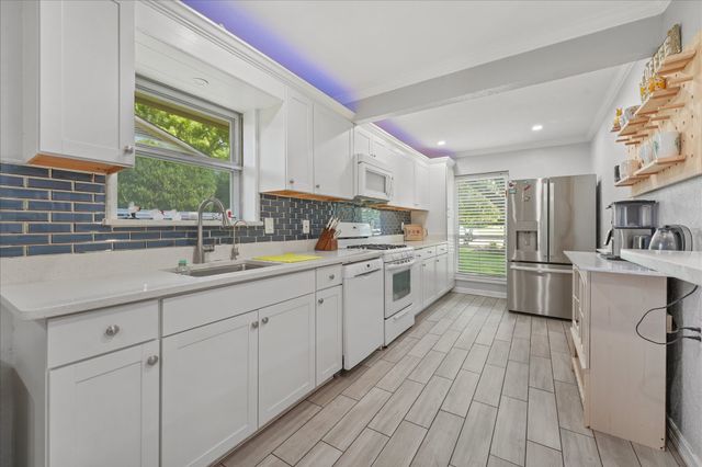 347 Merribrook Trail, Duncanville, TX 75116