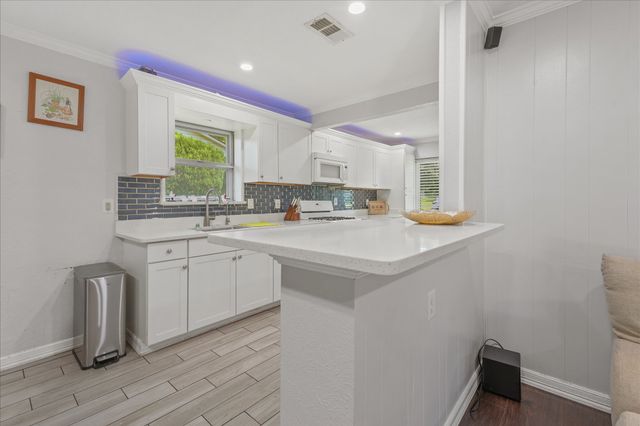 347 Merribrook Trail, Duncanville, TX 75116