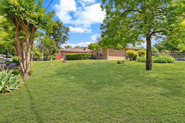 347 Merribrook Trail, Duncanville, TX 75116