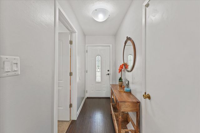 347 Merribrook Trail, Duncanville, TX 75116