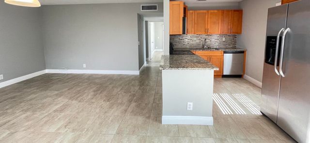 174 Burgundy D Avenue 174, Delray Beach, FL 33484