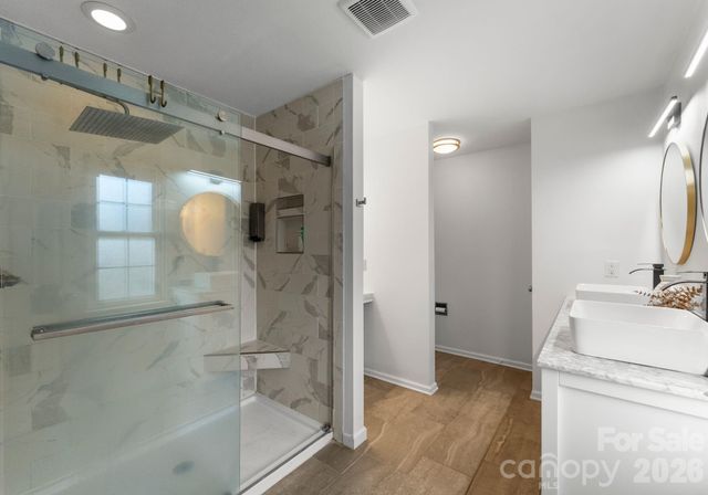 153 Ashford Hollow Lane, Mooresville, NC 28117