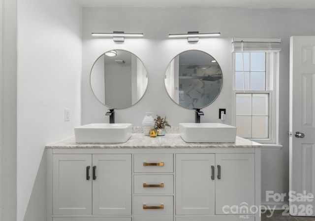 153 Ashford Hollow Lane, Mooresville, NC 28117