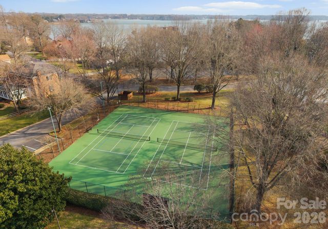 153 Ashford Hollow Lane, Mooresville, NC 28117