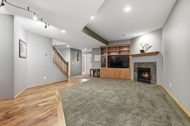 11656 Azure Lane, Inver Grove Heights, MN 55077