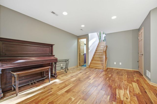 11656 Azure Lane, Inver Grove Heights, MN 55077