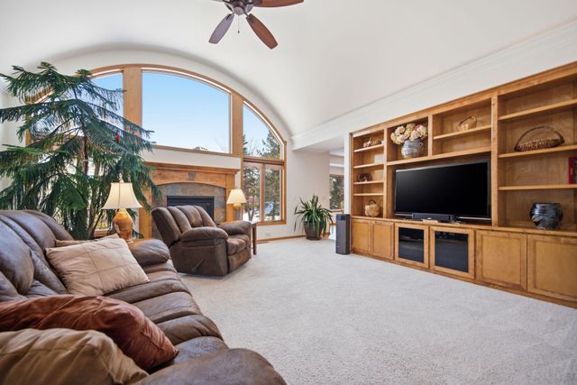 11656 Azure Lane, Inver Grove Heights, MN 55077