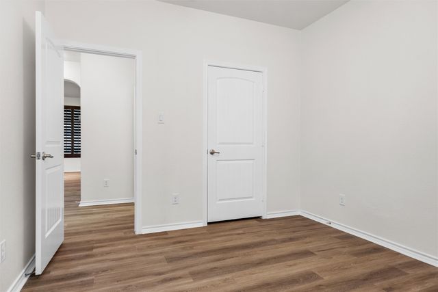 1217 Meadowlakes Drive, Azle, TX 76020