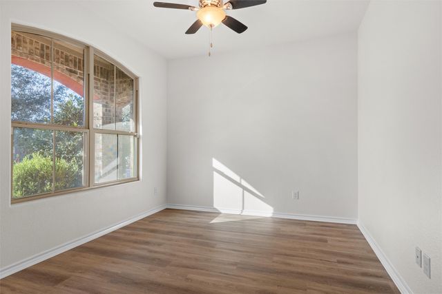 1217 Meadowlakes Drive, Azle, TX 76020