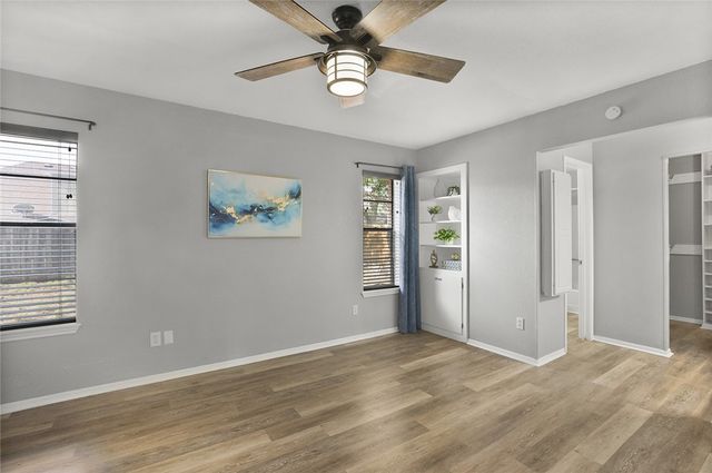 905 Saint Bernard St, Corpus Christi, TX 78418