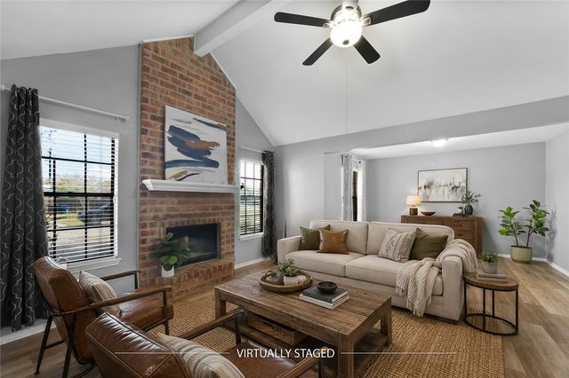 905 Saint Bernard St, Corpus Christi, TX 78418