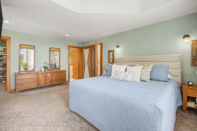 8628 Hearth Stone Way, Grand Ledge, MI 48837