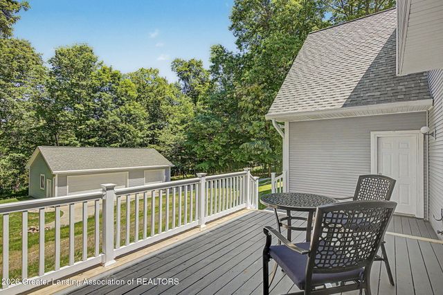 8628 Hearth Stone Way, Grand Ledge, MI 48837