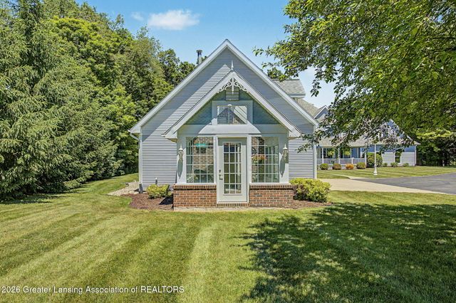 8628 Hearth Stone Way, Grand Ledge, MI 48837