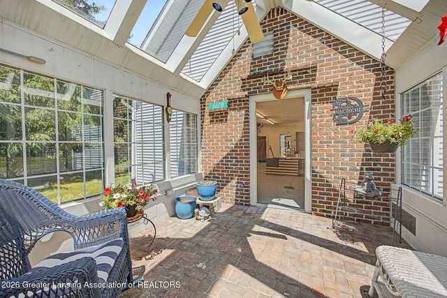 8628 Hearth Stone Way, Grand Ledge, MI 48837