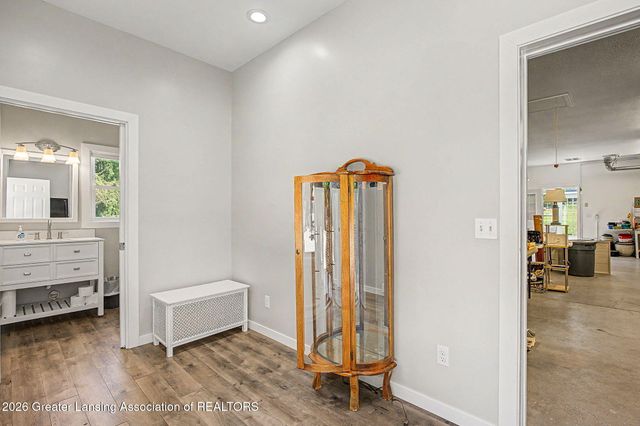8628 Hearth Stone Way, Grand Ledge, MI 48837