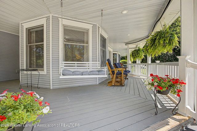 8628 Hearth Stone Way, Grand Ledge, MI 48837