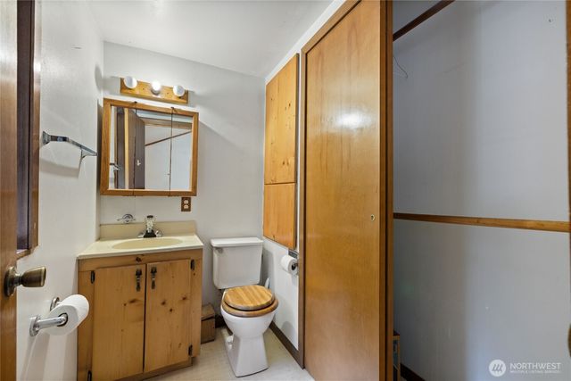 9615 39th St Ct NW, Gig Harbor, WA 98335