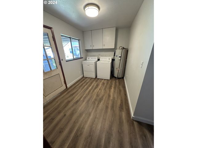 46791 WINFREY Rd, Westfir, OR 97492