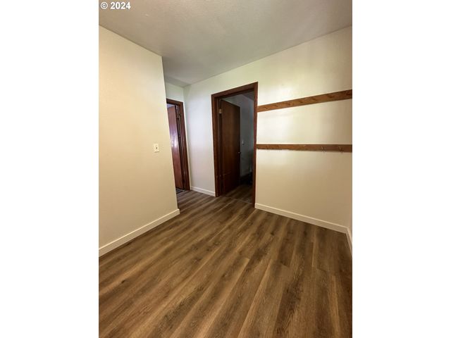 46791 WINFREY Rd, Westfir, OR 97492