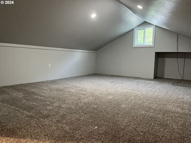 46791 WINFREY Rd, Westfir, OR 97492