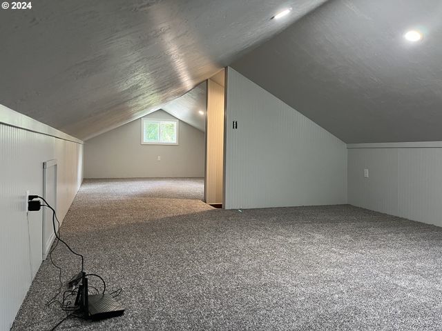 46791 WINFREY Rd, Westfir, OR 97492