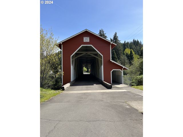 46791 WINFREY Rd, Westfir, OR 97492