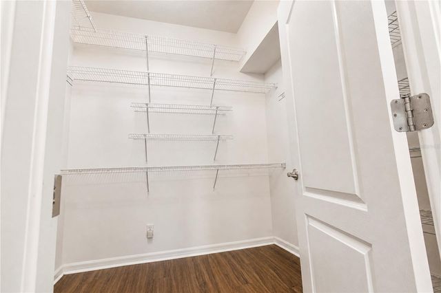 210 SMOKEY HILL AVENUE, Ruskin, FL 33570