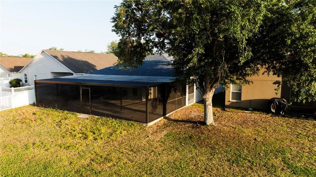 210 SMOKEY HILL AVENUE, Ruskin, FL 33570