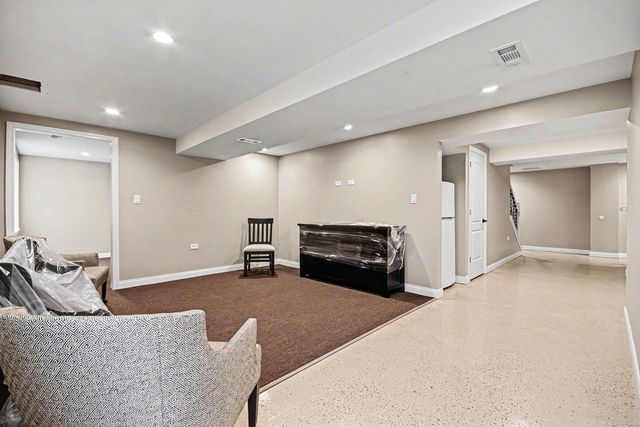 14450 Independence Drive, Plainfield, IL 60544