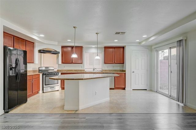 6844 Treble Clef Avenue, Las Vegas, NV 89139