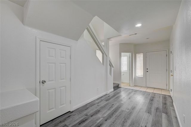 6844 Treble Clef Avenue, Las Vegas, NV 89139